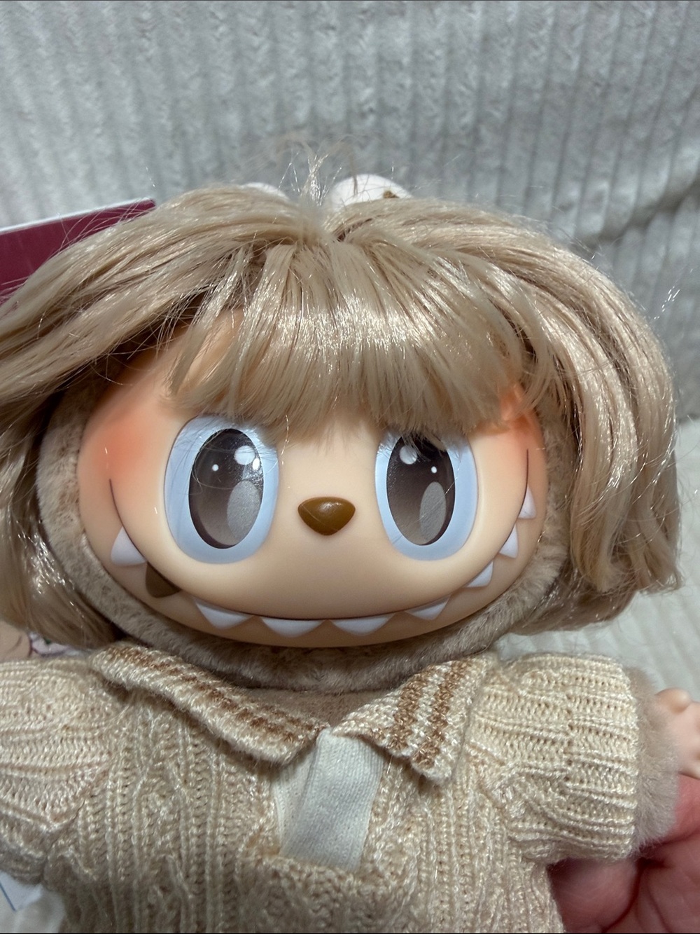WARM OAT - The Monsters Hair Salon Series Vinyl Plush Pendant. New. Verified. - Picture 3 of 10